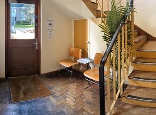 Picture of the Perry Building waiting area